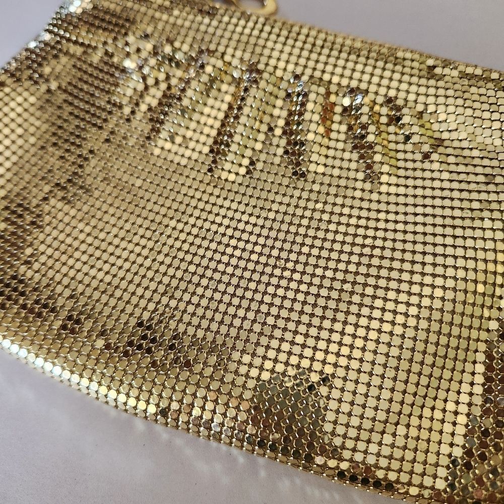Unbranded Gold Metal Mesh Clutch Bag (No Shoulder Strap) Zip Closure - Picture 6 of 6